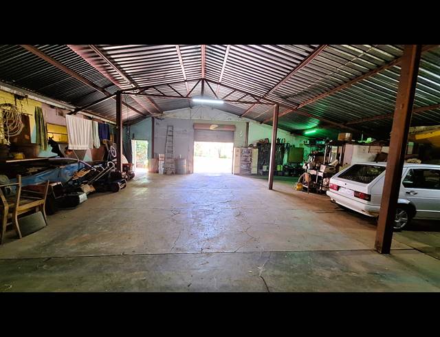 2.30HA SMALLHOLDING FOR SALE IN THEOVILLE
